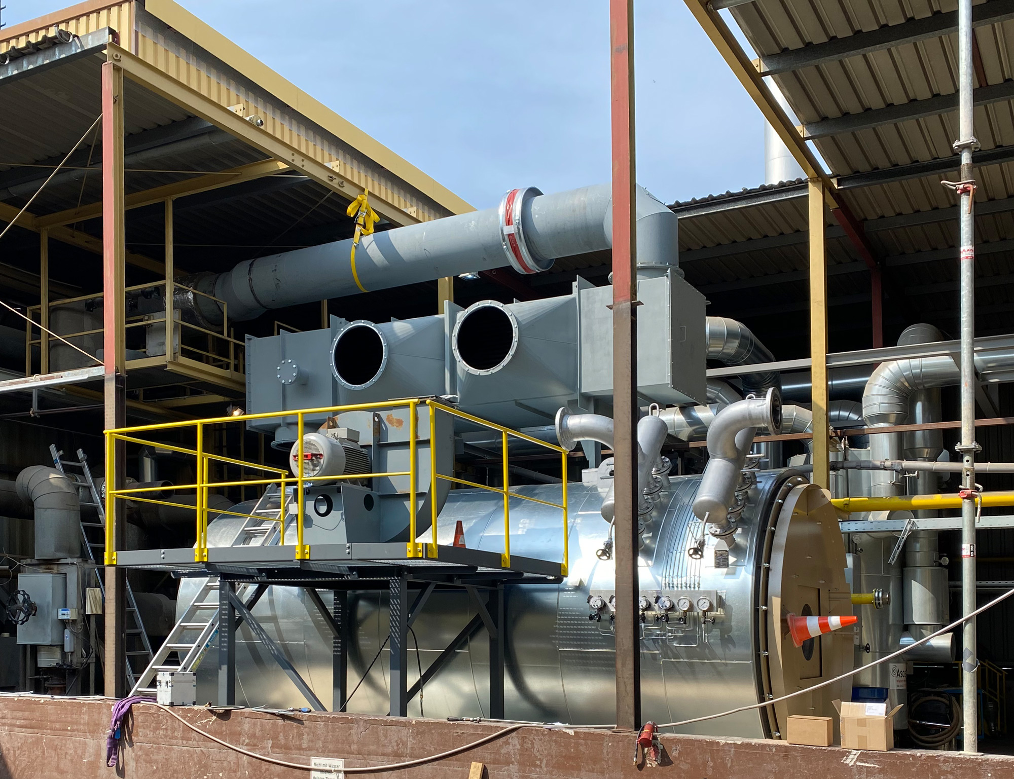 <h2>Montage, Inbetriebnahme und Bauaufsicht</h2> test